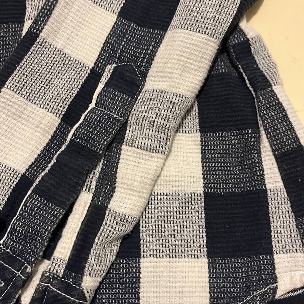 Flannel - Picture 2 of 3